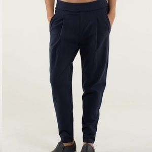 Lululemon Athletica Inkwell Sz 4 Take Me Om Pant